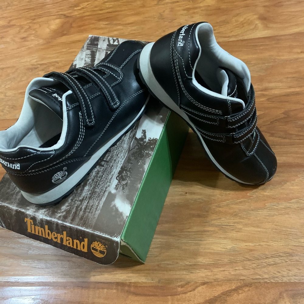 Black Timberland Velcro Sneakers